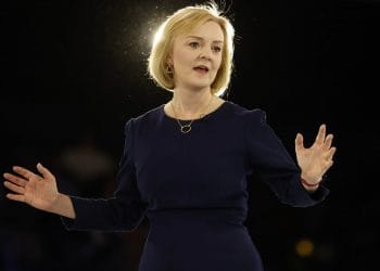 Liz Truss arra utal, hogy eltörölné az autópályák sebességkorlátozását